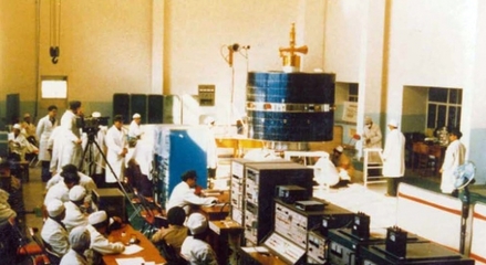 《第九所》 34年前那颗升空的星，如何织就中国第一张卫星通信网